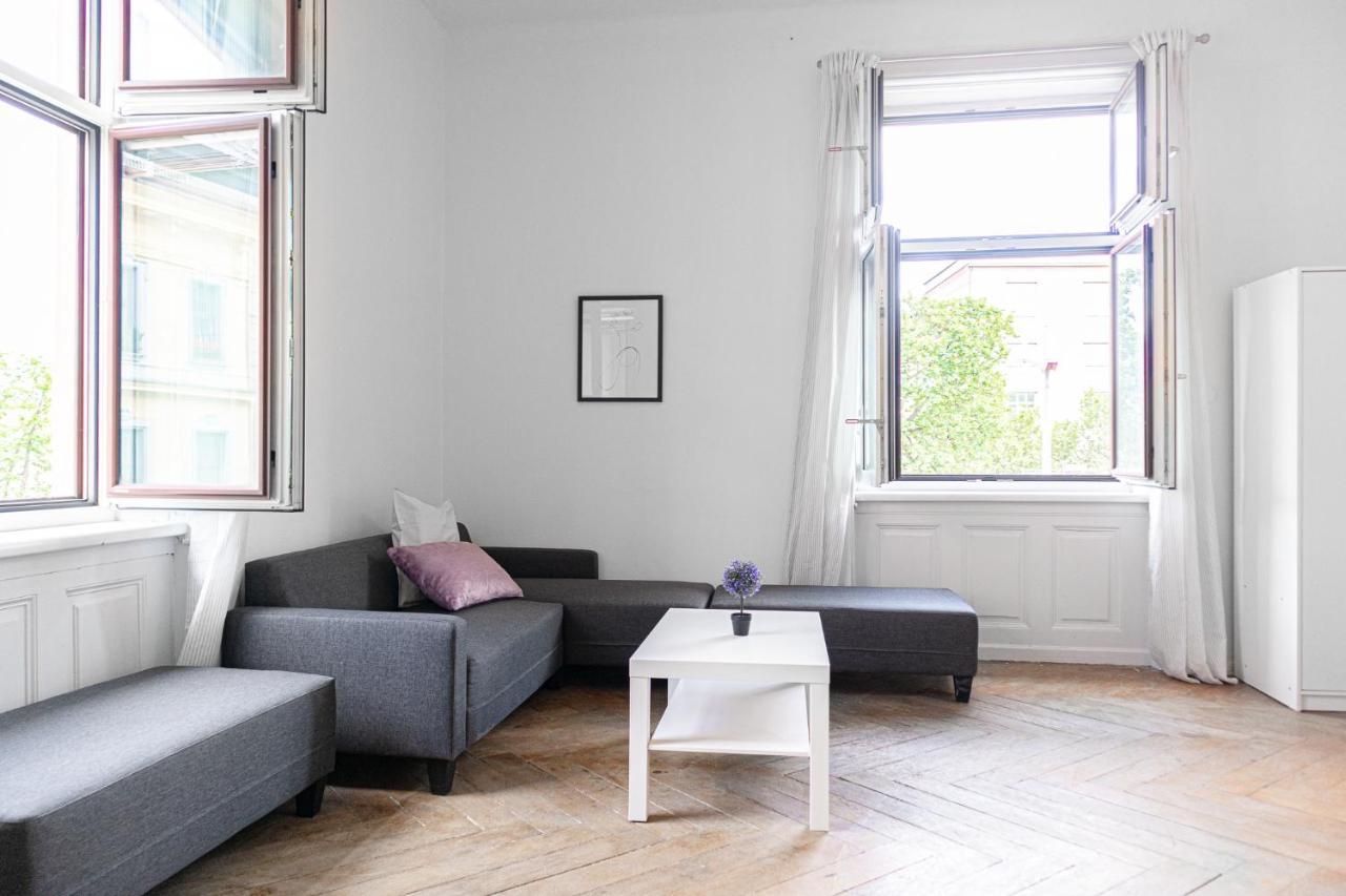 Cozy 2Br Apt. Near Akh Hospital-Ideal For Longstay Viena Exterior foto